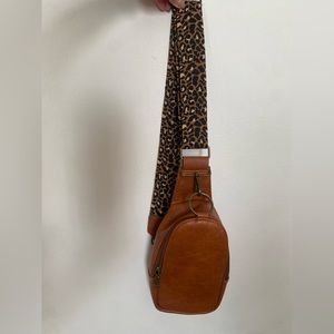 Crossbody leather purse with card slots